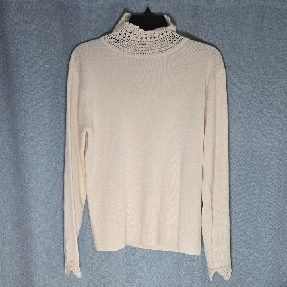Vintage Cream Lace Trim Sweater